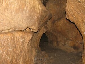 Стинфольская пещера из сказки